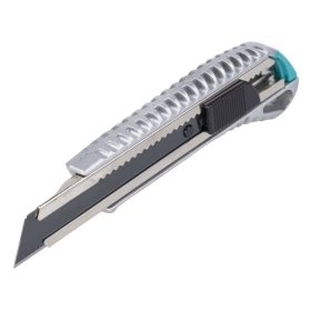 Wolfcraft  tapétavágó kés, 18 mm, fekete pengével