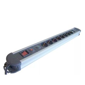   Tracon elosztó, aluházas 8 aljzat, kapcsolós 3m túlfesz, túláram, koax, telefon védelem